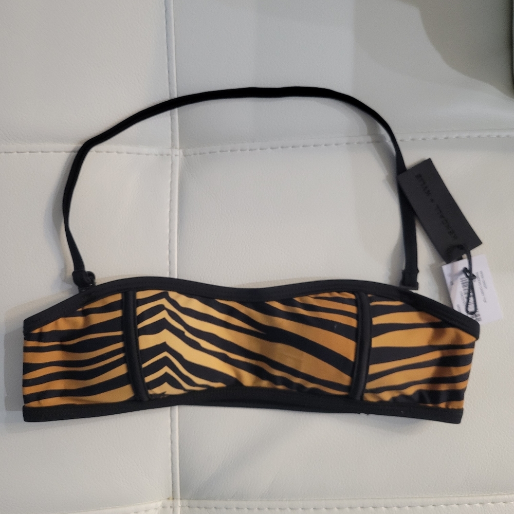 KENDALL AND KYLIE NEW LEOPARD PRINT BIKINI TOP